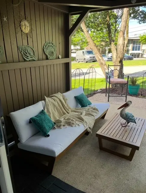 25 Maple Ct. gallery image 7