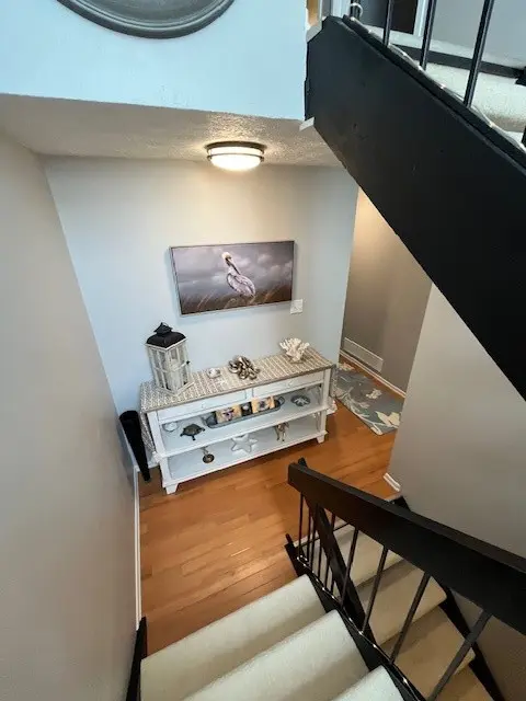 25 Maple Ct. gallery image 17