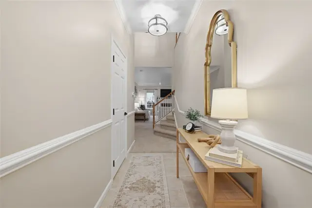 250 Corey Dr gallery image 12