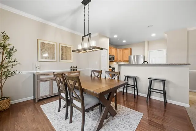 250 Corey Dr gallery image 13