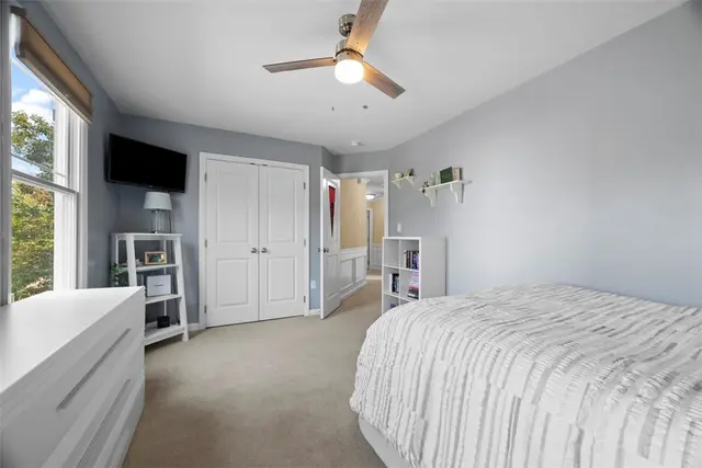 251 Estates Drive gallery image 3