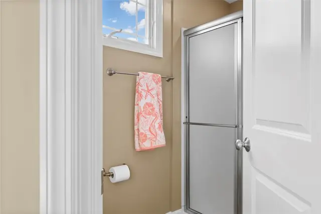 251 Estates Drive gallery image 14