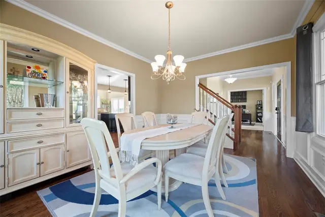 251 Estates Drive gallery image 36