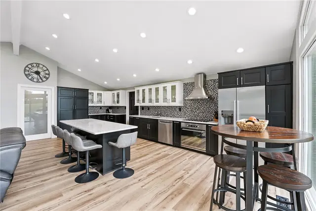 251 Myers Lane gallery image 9