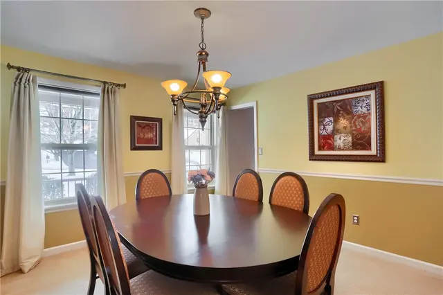 251 Saint Leonards Ln gallery image 21