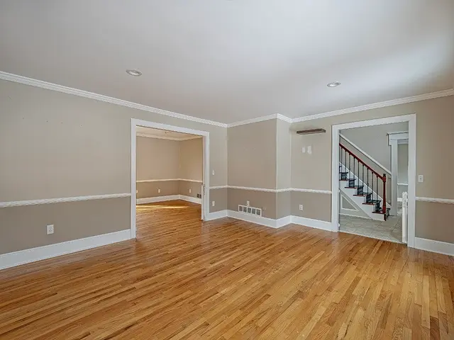 2515 Alydar Dr gallery image 2