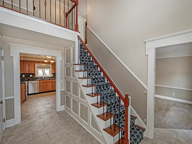 2515 Alydar Dr gallery image 9
