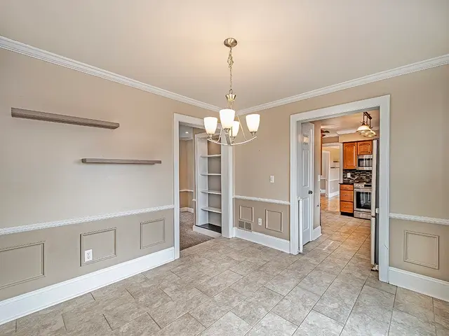 2515 Alydar Dr gallery image 13