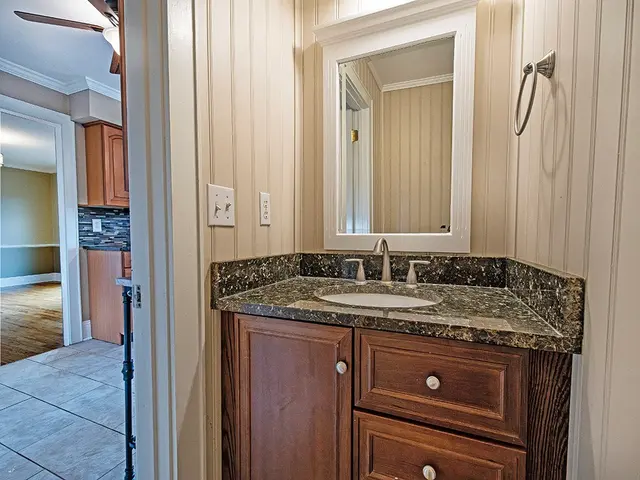 2515 Alydar Dr gallery image 18