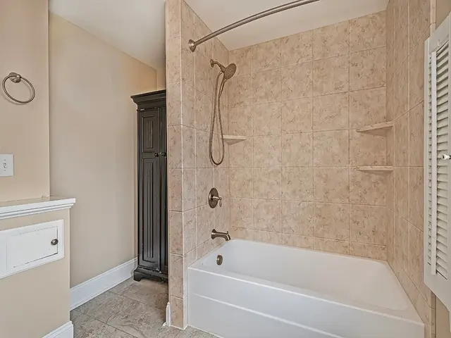2515 Alydar Dr gallery image 30
