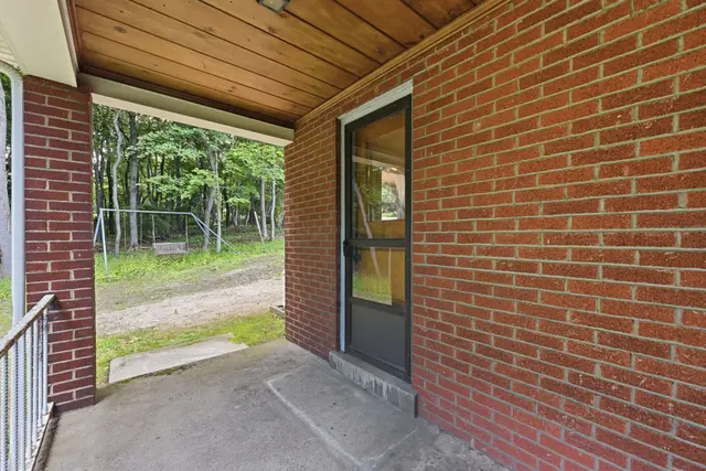 2515 McKinney ROAD gallery image 9