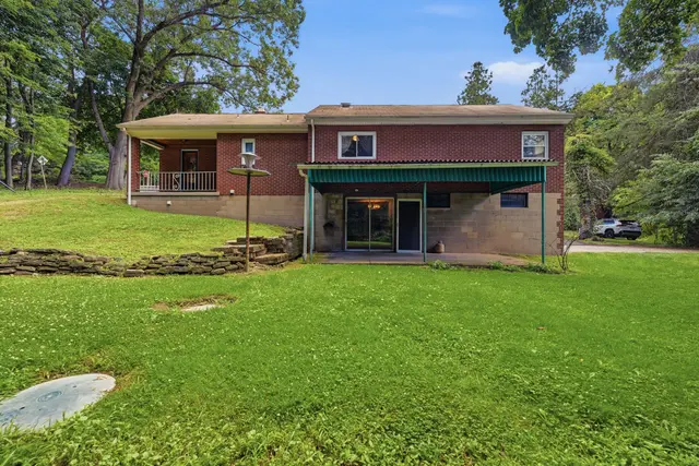 2515 McKinney ROAD gallery image 11