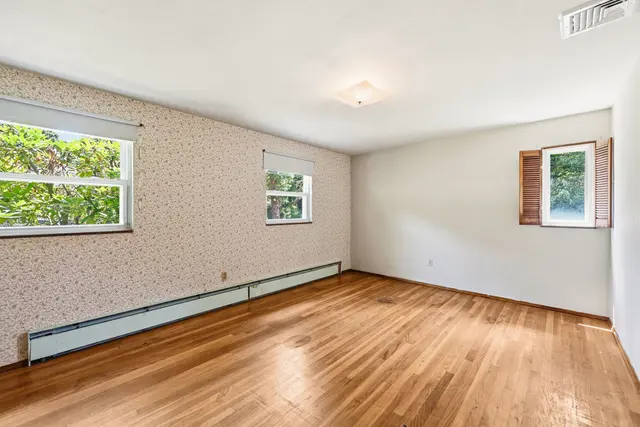 2515 McKinney ROAD gallery image 31