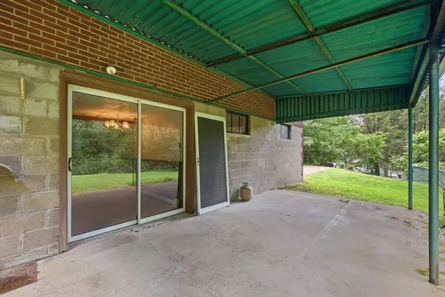 2515 McKinney ROAD gallery image 32