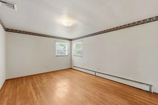 2515 McKinney ROAD gallery image 38