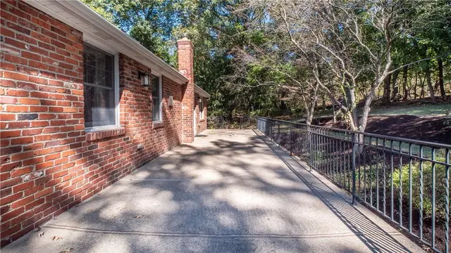 2516 Nicholson Rd gallery image 15