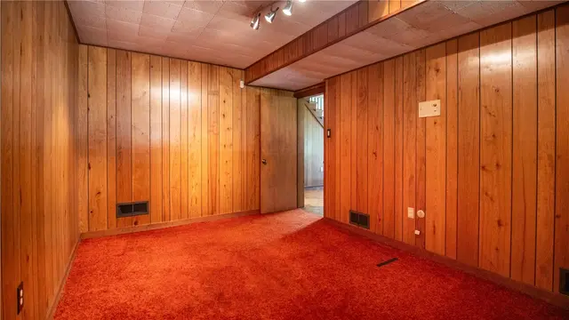 2516 Nicholson Rd gallery image 19