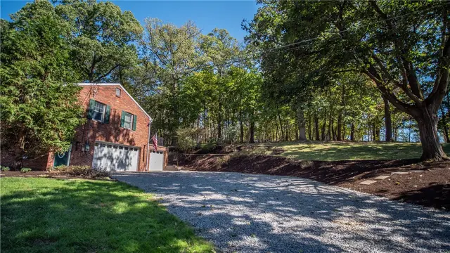2516 Nicholson Rd gallery image 32