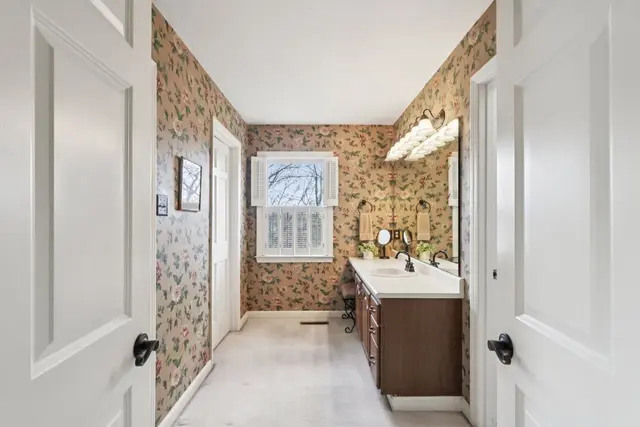 2519 Lindenwood DRIVE gallery image 15