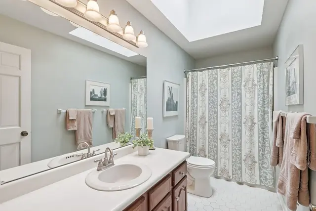 2519 Lindenwood DRIVE gallery image 20