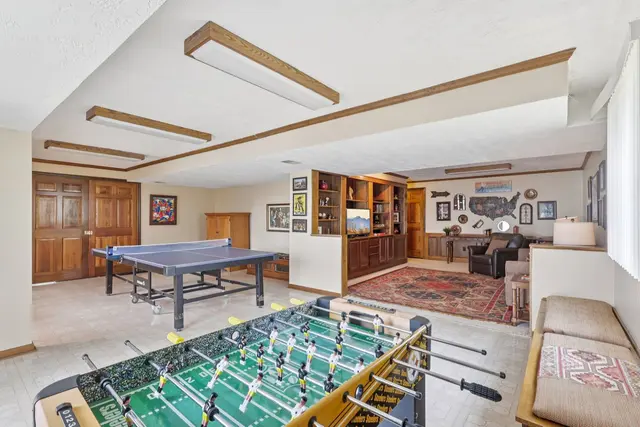 2519 Lindenwood DRIVE gallery image 26