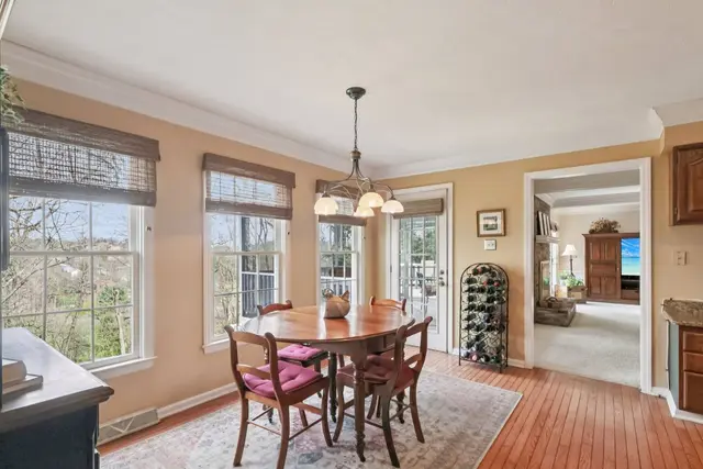 2519 Lindenwood DRIVE gallery image 46