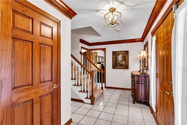 252 Elmhurst Cir gallery image 27