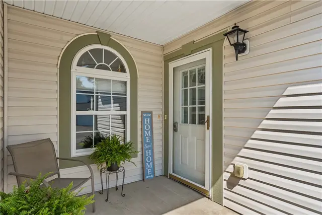 252 Huckleberry Ct gallery image 10