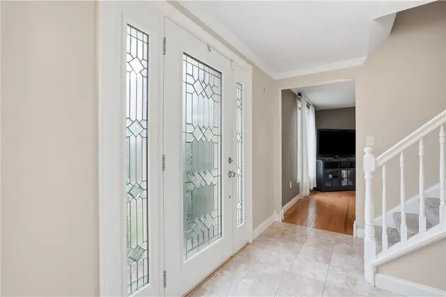 2521 Country Side Ln gallery image 5
