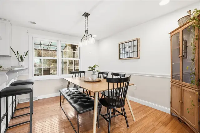 2521 Country Side Ln gallery image 11