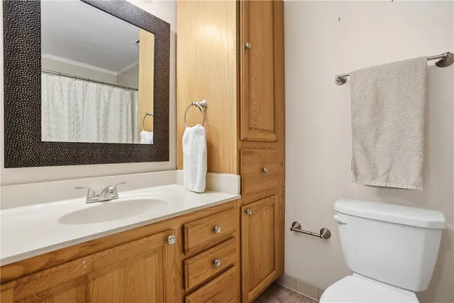 2521 Country Side Ln gallery image 27