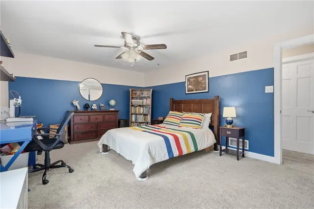 2521 Country Side Ln gallery image 28