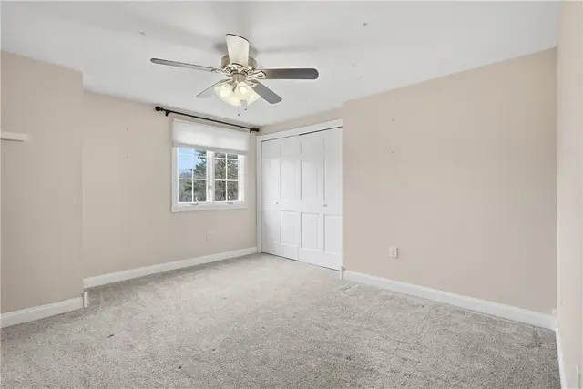 2521 Country Side Ln gallery image 30