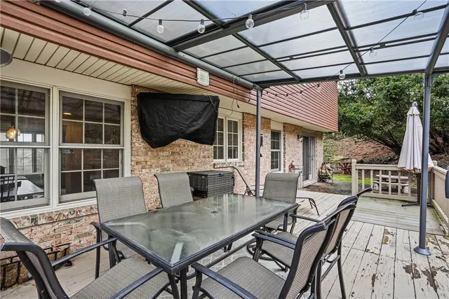 2521 Country Side Ln gallery image 47