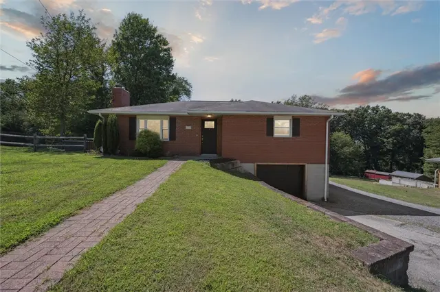 2521 Hopkins Church Road gallery image 2