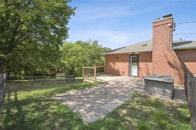 2521 Hopkins Church Road gallery image 7