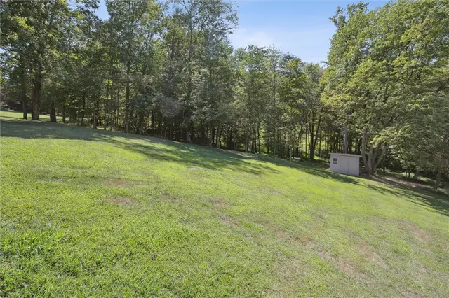2521 Hopkins Church Road gallery image 18