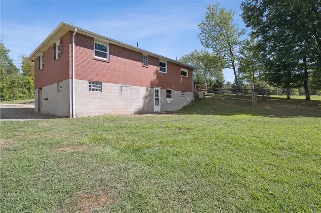 2521 Hopkins Church Road gallery image 19
