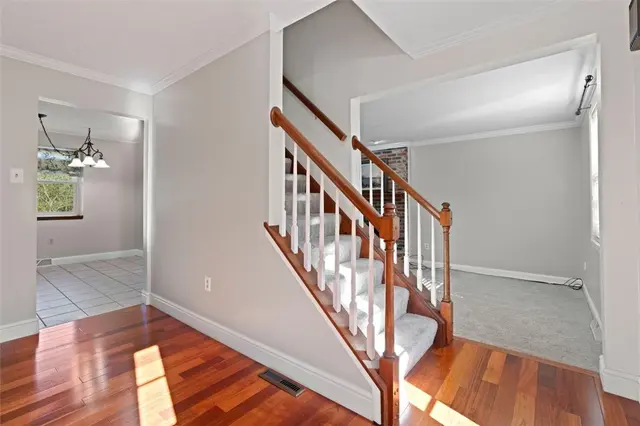 2524 Brandt School Rd gallery image 16