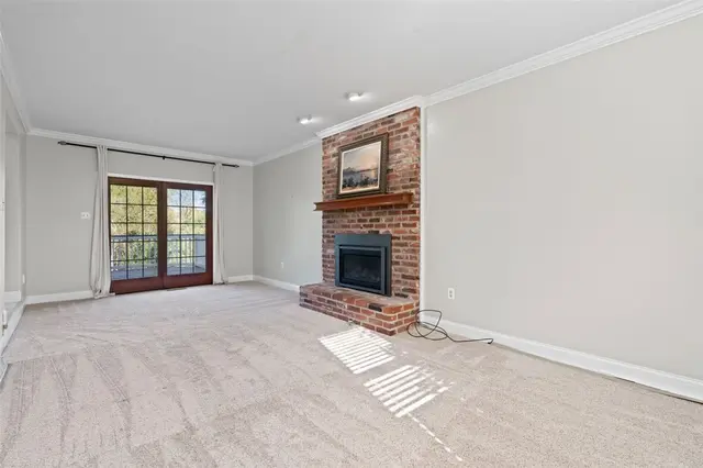 2524 Brandt School Rd gallery image 23