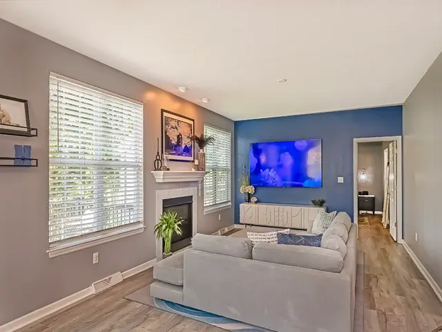 2529 Brandt School Road gallery image 20