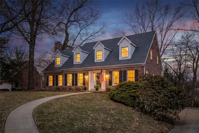 2529 Lindenwood Dr gallery image 7