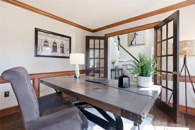 2529 Lindenwood Dr gallery image 14