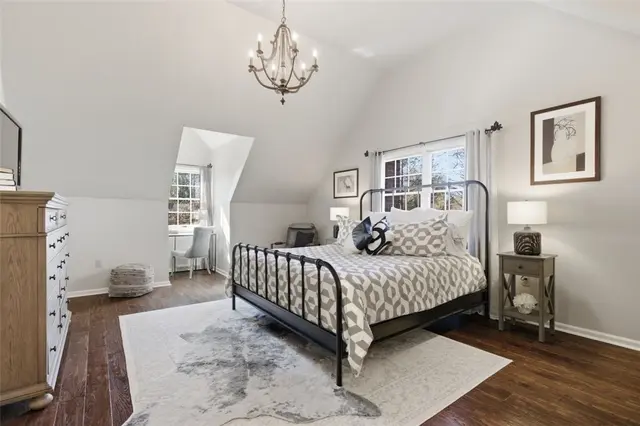 2529 Lindenwood Dr gallery image 25