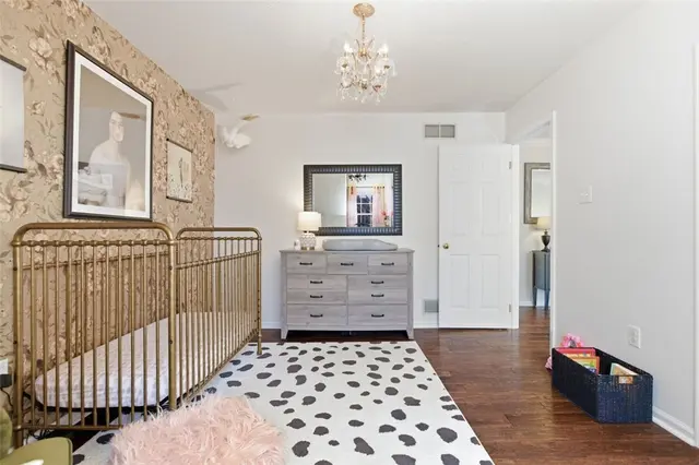 2529 Lindenwood Dr gallery image 34