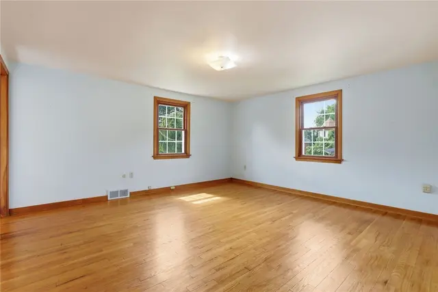 2529 Matterhorn Drive gallery image 16