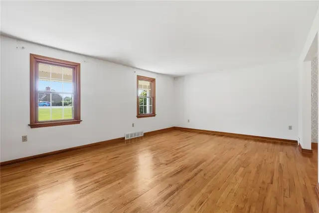 2529 Matterhorn Drive gallery image 18