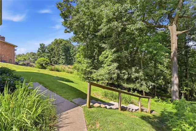 2529 Matterhorn Drive gallery image 19