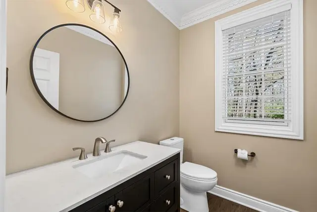 253 Whetherburn Dr gallery image 15