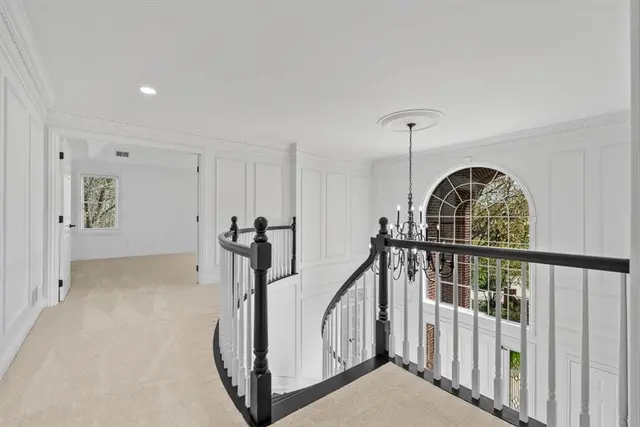 253 Whetherburn Dr gallery image 32